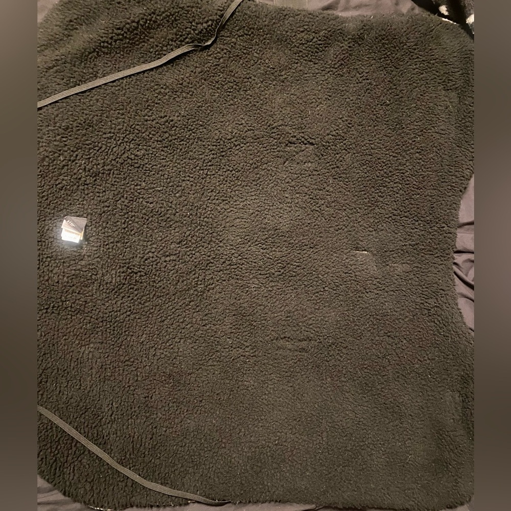 Bailey and Bella waterproof dog coat - Picture 5 of 12
